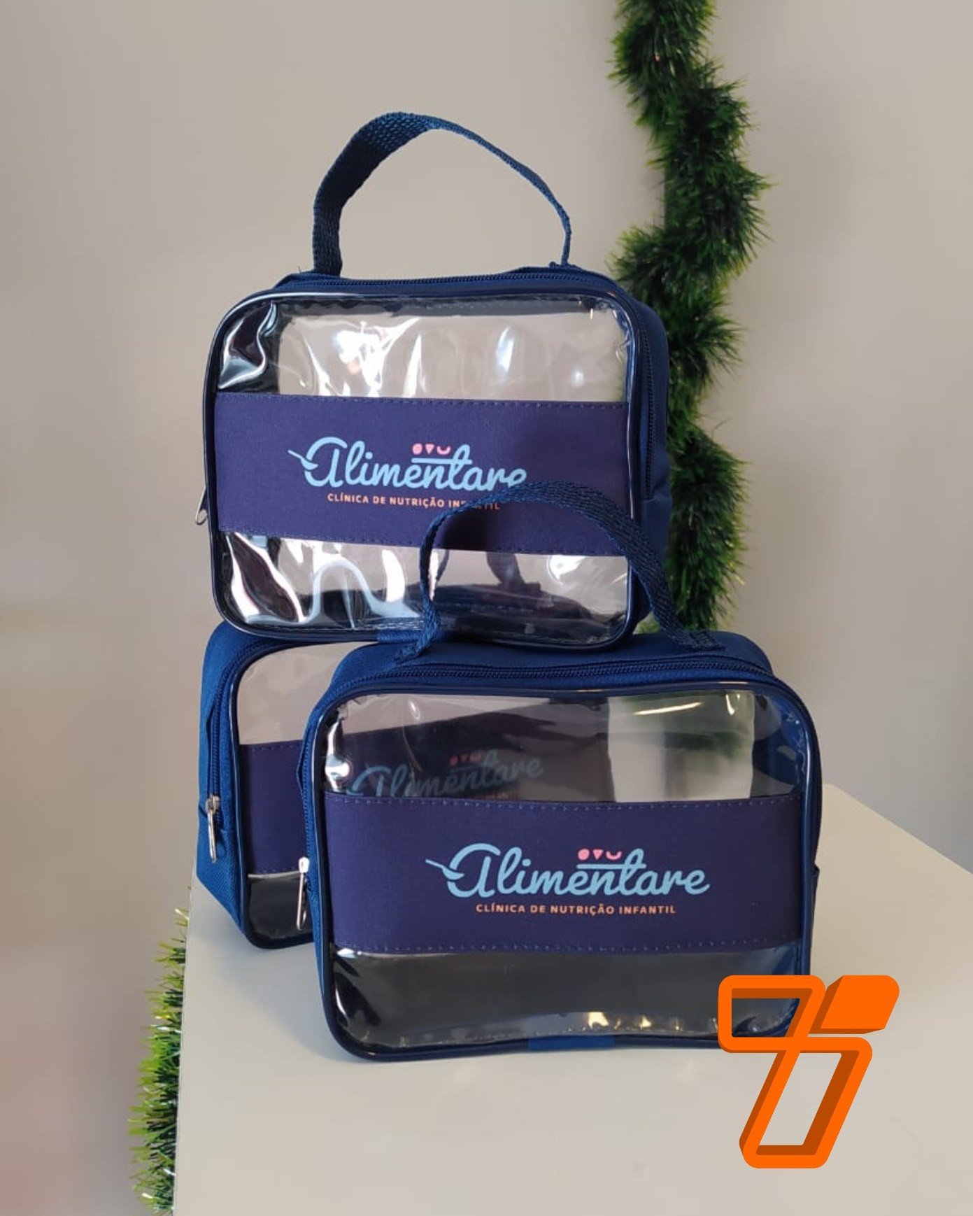 Maletinha Nylon com visor transparente frente e verso - 20x15cm