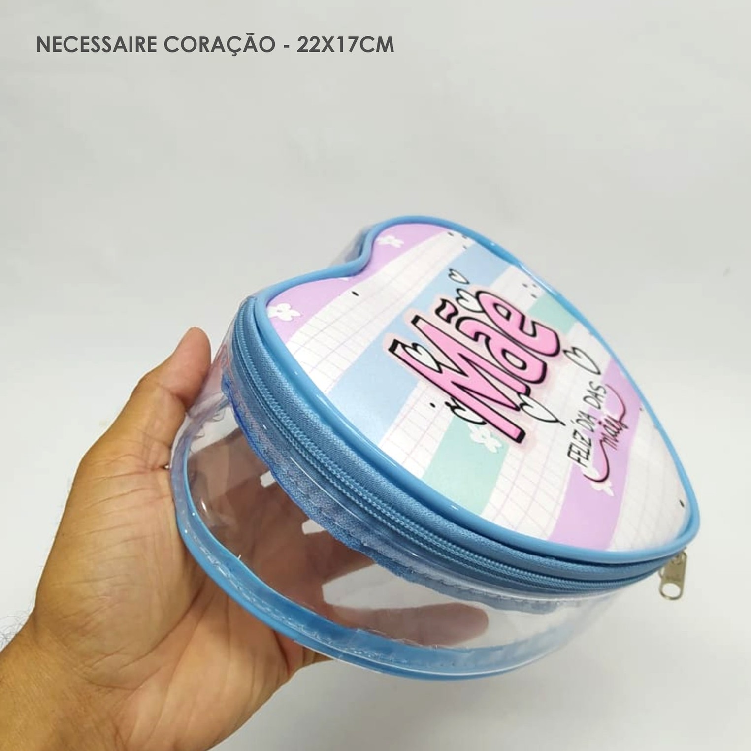 Necessaire transparente formato coração - 22x17cm